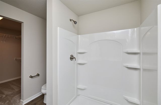 1117 Featherstone Avenue NE, Bondurant, IA 50035