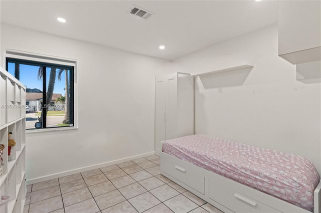 11510 SW 175th St, Miami, FL 33157