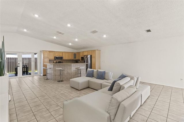 11510 SW 175th St, Miami, FL 33157