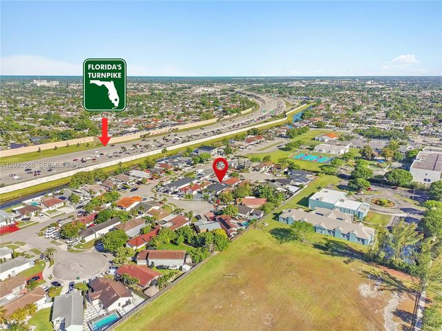 11510 SW 175th St, Miami, FL 33157