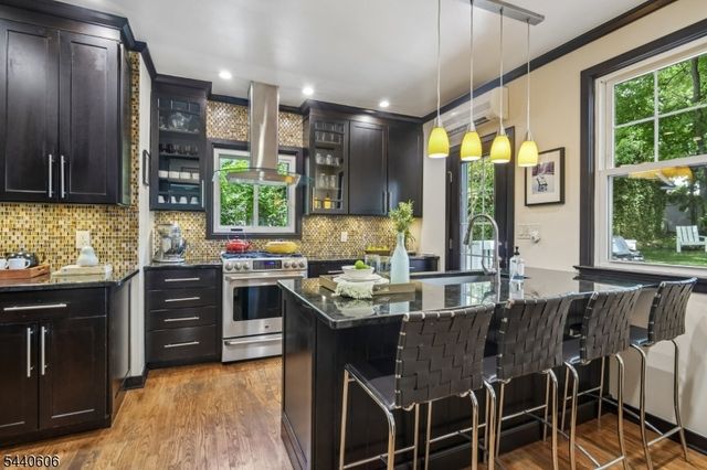 2 Kendall Ave, South Orange Village Twp., NJ 07079