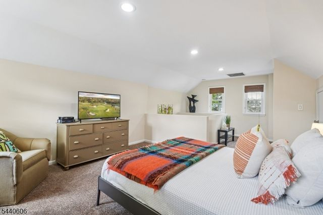 2 Kendall Ave, South Orange Village Twp., NJ 07079