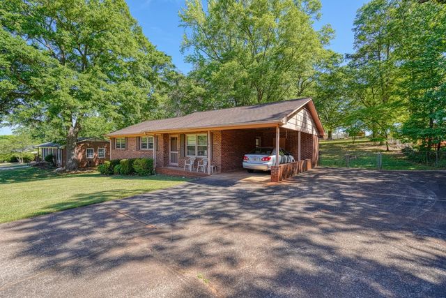 106 Bondale Drive, Spartanburg, SC 29303