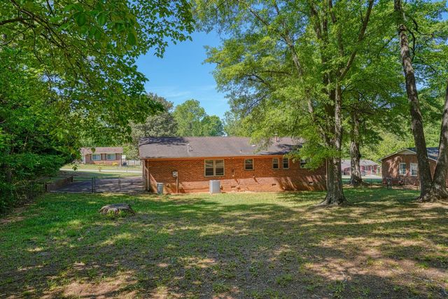 106 Bondale Drive, Spartanburg, SC 29303