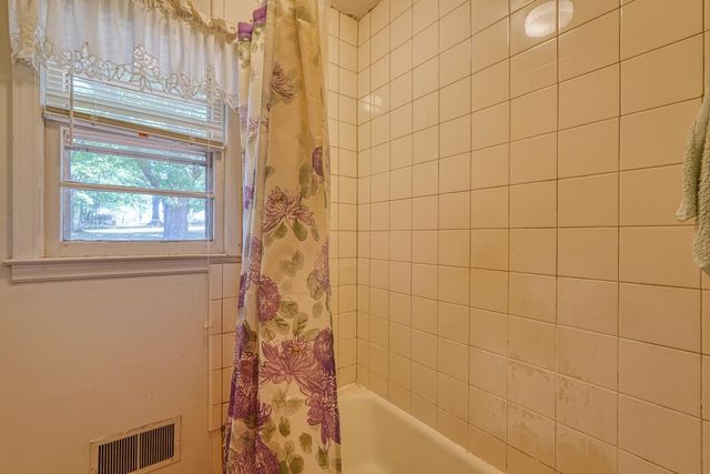 106 Bondale Drive, Spartanburg, SC 29303