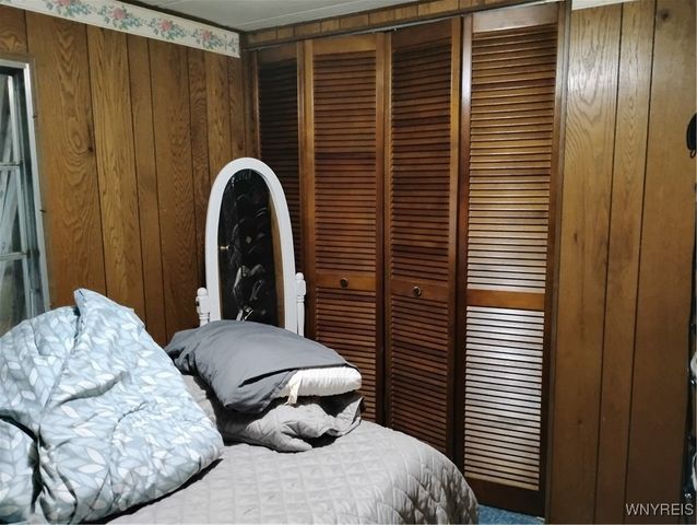 53 Carefree Lane, Cheektowaga, NY 14227