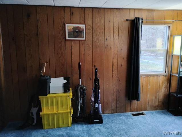 53 Carefree Lane, Cheektowaga, NY 14227