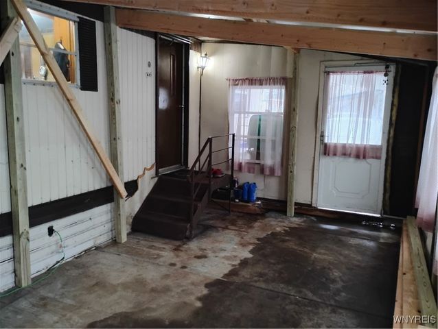 53 Carefree Lane, Cheektowaga, NY 14227