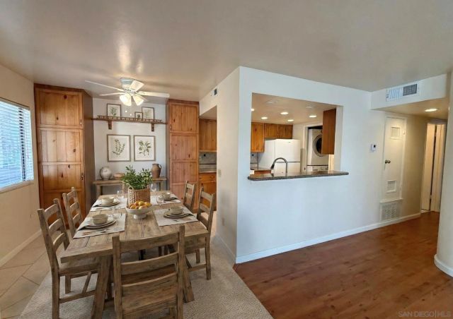 9392 Twin Trails Dr 105, San Diego, CA 92129