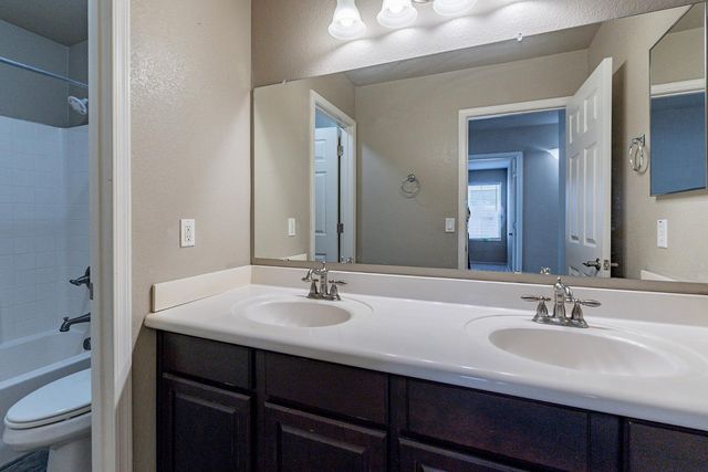 3713 E Utopia Road, Phoenix, AZ 85050