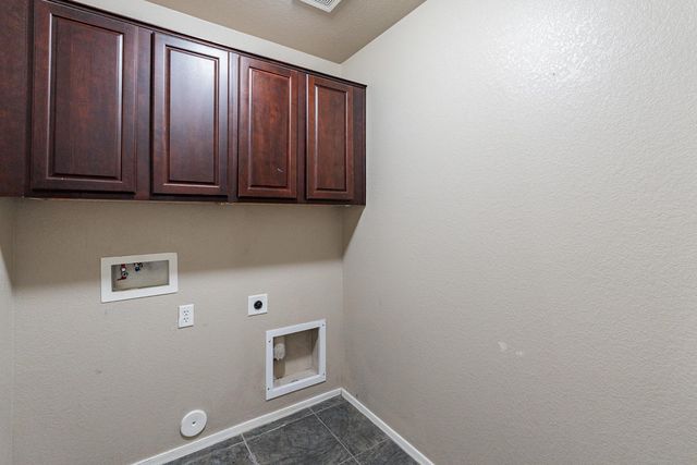 3713 E Utopia Road, Phoenix, AZ 85050