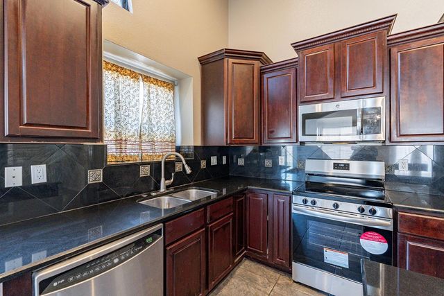 3713 E Utopia Road, Phoenix, AZ 85050