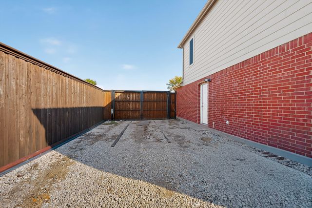 2424 Tailburton Court, Little Elm, TX 75068