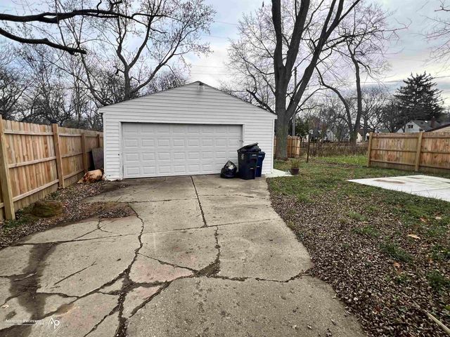 5610 Baldwin Boulevard, Flint, MI 48505