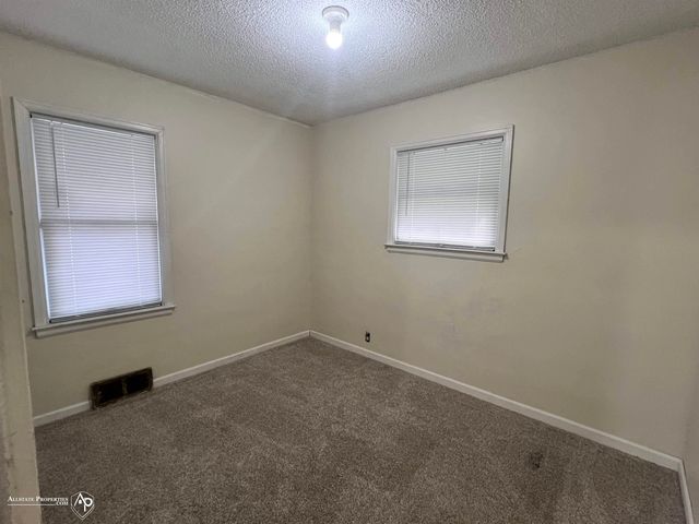 5610 Baldwin Boulevard, Flint, MI 48505