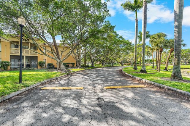 4759 Via Palm Lakes 312, West Palm Beach, FL 33417