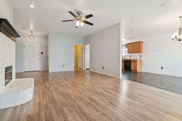 1403 Aviary Drive, Desoto, TX 75115