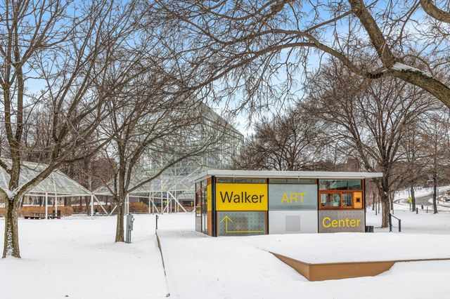 1770 Bryant Avenue S 301, Minneapolis, MN 55403