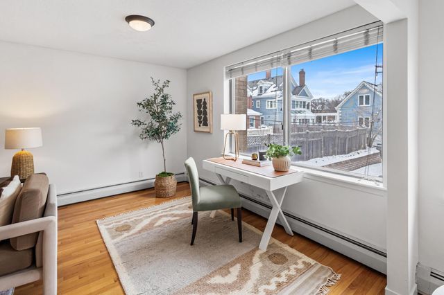 1770 Bryant Avenue S 301, Minneapolis, MN 55403