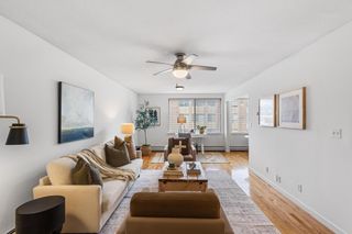 1770 Bryant Avenue S 301, Minneapolis, MN 55403