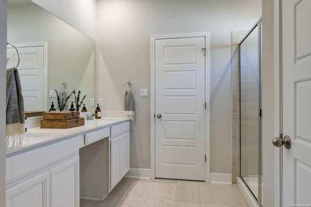 3021 Hess, Schertz, TX 78154