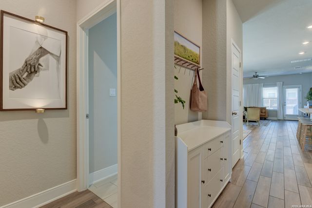 3021 Hess, Schertz, TX 78154