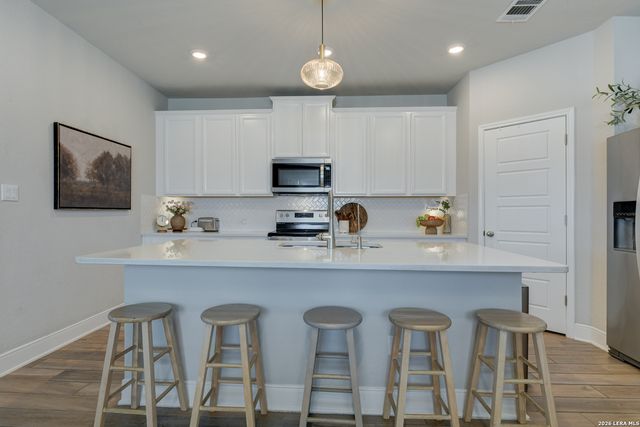 3021 Hess, Schertz, TX 78154