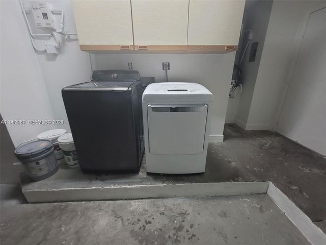 10304 SW 139th Pl, Miami, FL 33186