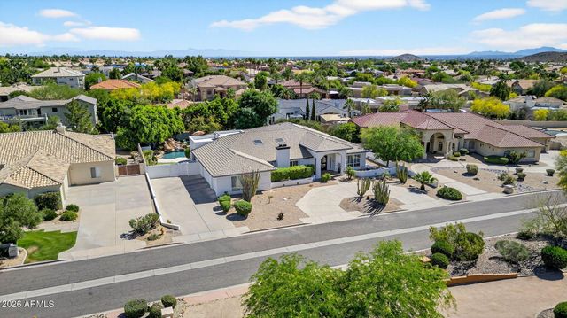 13809 S 32nd Place, Phoenix, AZ 85044