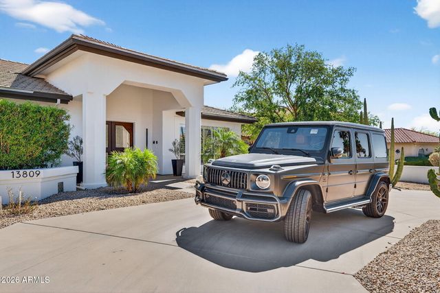 13809 S 32nd Place, Phoenix, AZ 85044