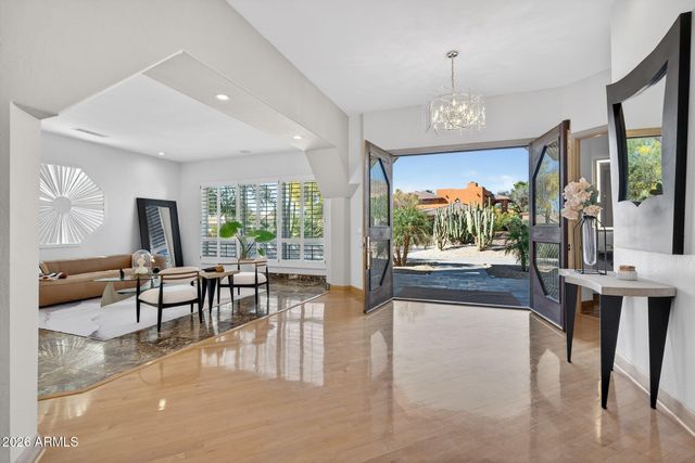 13809 S 32nd Place, Phoenix, AZ 85044