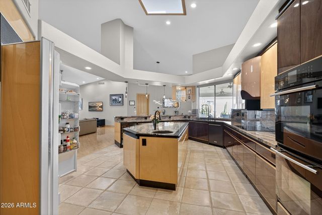 13809 S 32nd Place, Phoenix, AZ 85044