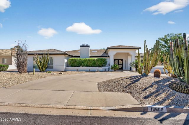 13809 S 32nd Place, Phoenix, AZ 85044