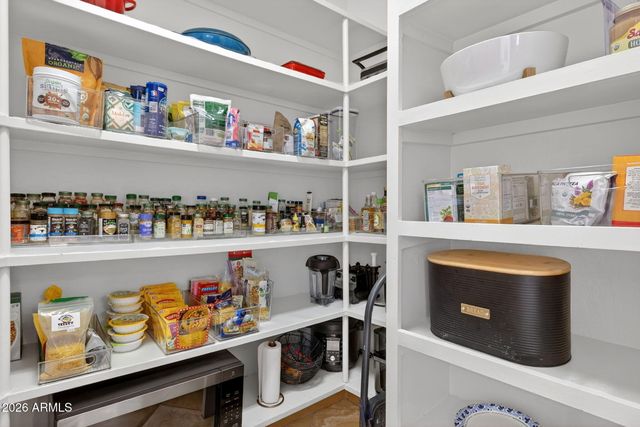 13809 S 32nd Place, Phoenix, AZ 85044