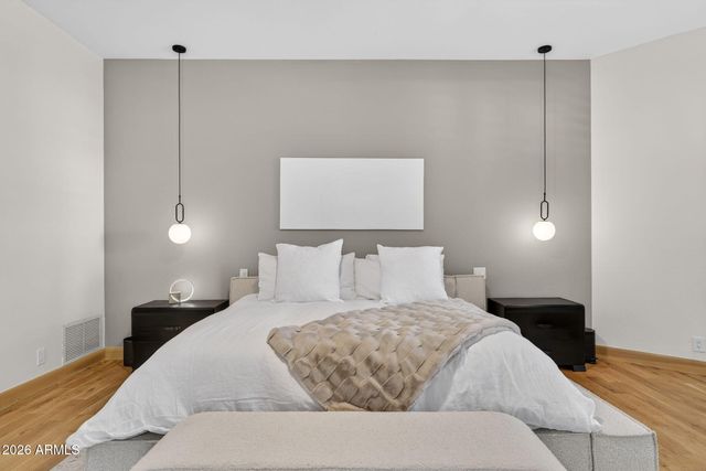 13809 S 32nd Place, Phoenix, AZ 85044