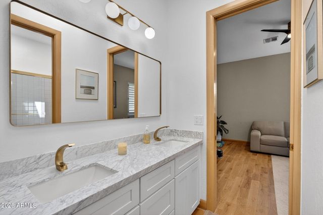 13809 S 32nd Place, Phoenix, AZ 85044