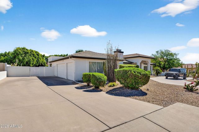 13809 S 32nd Place, Phoenix, AZ 85044