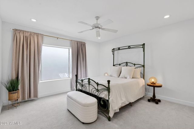 13809 S 32nd Place, Phoenix, AZ 85044