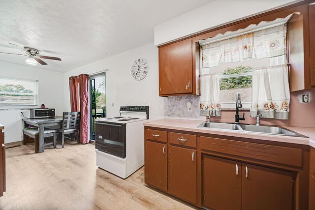 1698 Brown Road, Columbus, OH 43223