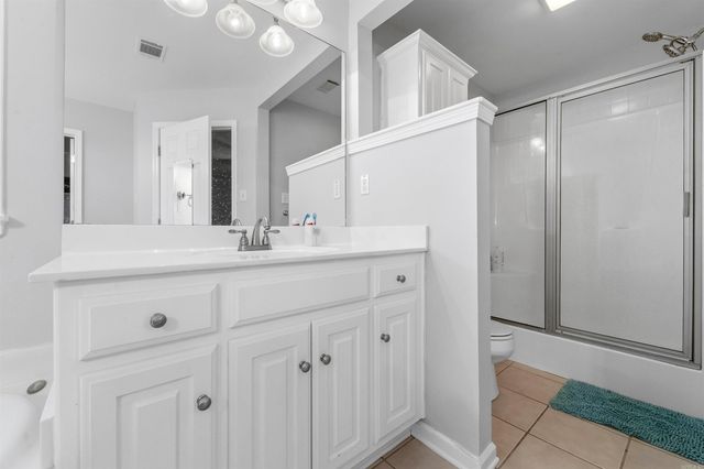 796 Lake Tree Lane, Sherwood, AR 72120