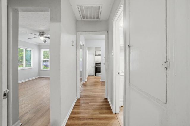 2547 Wilton Avenue, Dallas, TX 75211