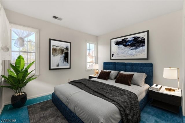 10 Kerri Ln, Lincoln Park Boro, NJ 07035