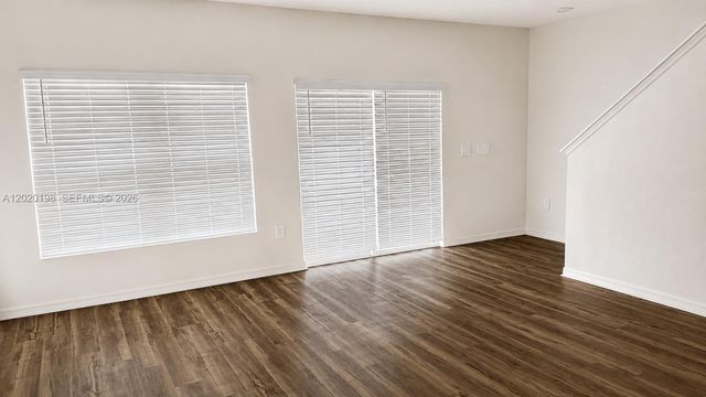 9383 Westside Hills Drive, Davenport, FL 33896