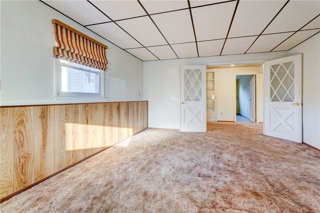 124 Charleswood Drive, Henrietta, NY 14534