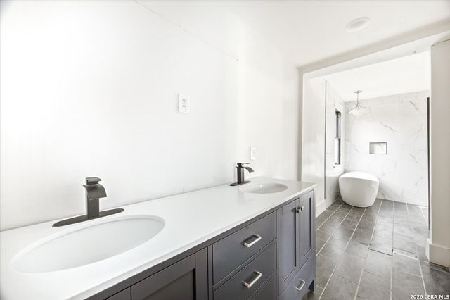 414 Mission, San Antonio, TX 78210