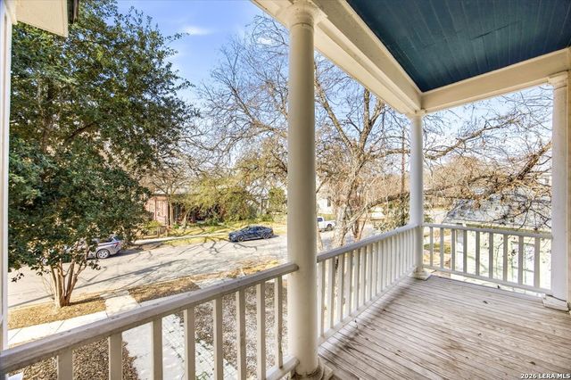 414 Mission, San Antonio, TX 78210