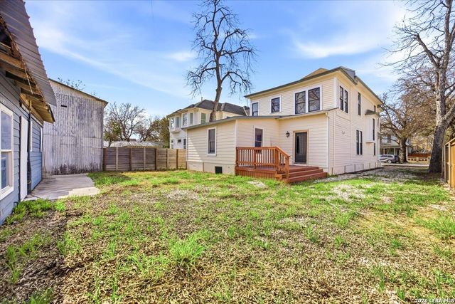 414 Mission, San Antonio, TX 78210