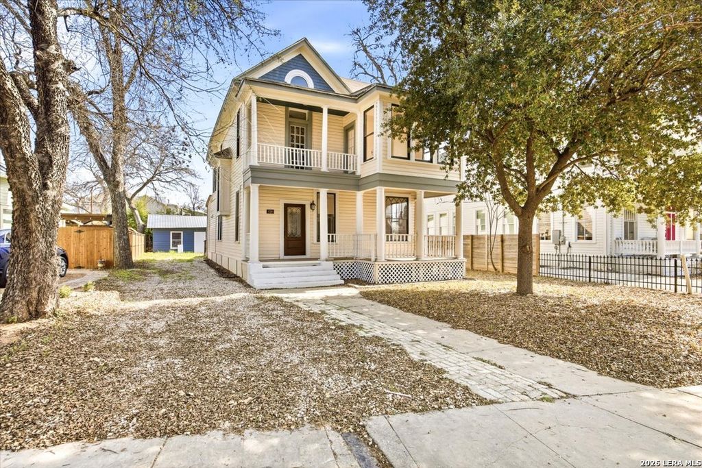 414 Mission, San Antonio, TX 78210