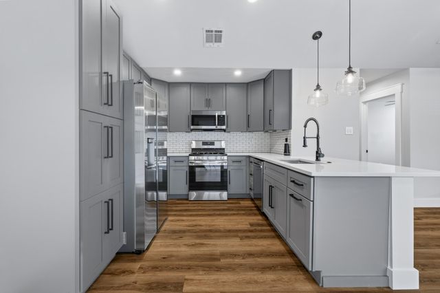 11901 Swearingen DR 35, Austin, TX 78758