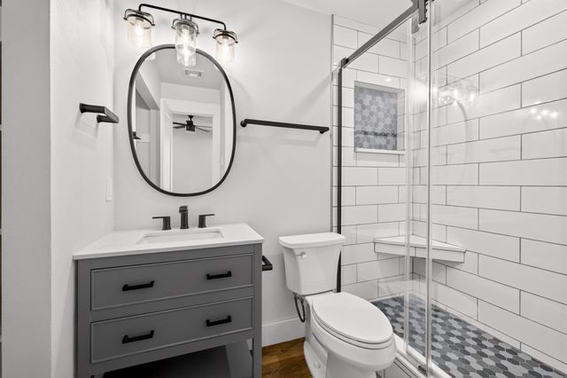 11901 Swearingen DR 35, Austin, TX 78758